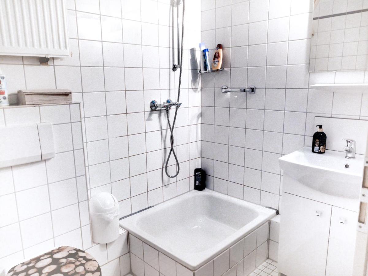 A&S Ferienwohnungen Roonstrasse Bona Exterior foto